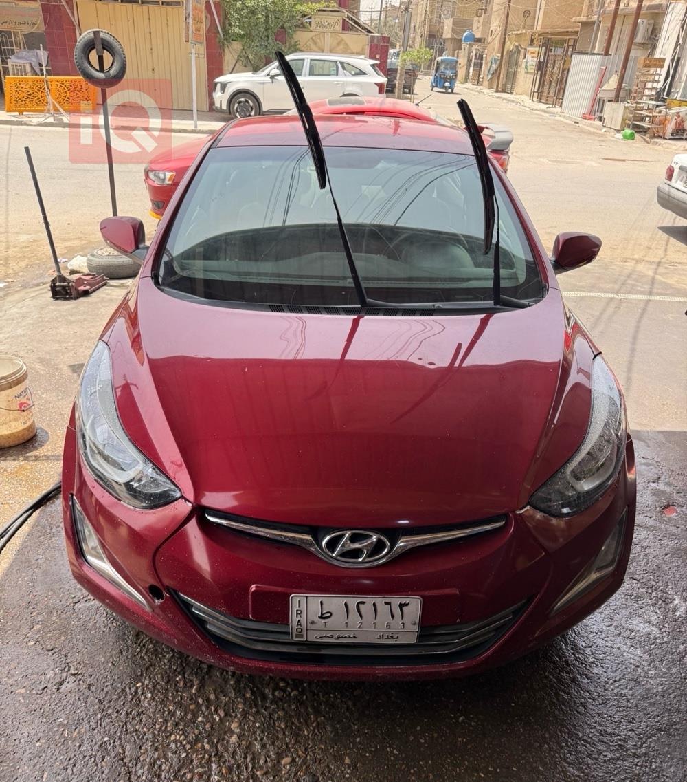 Hyundai Elantra